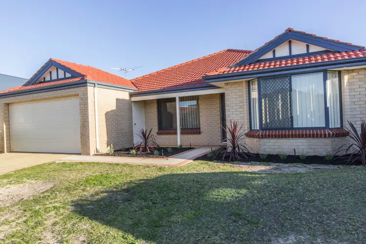 7 Epsilon Dr, Rockingham WA 6168