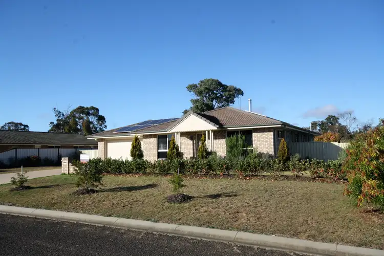 Second view of Homely house listing, 18 Doncaster Dr, Rosenthal Heights QLD 4370