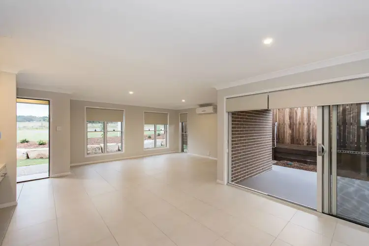 Fourth view of Homely unit listing, 1/184 Kearney Street, Kearneys Spring QLD 4350