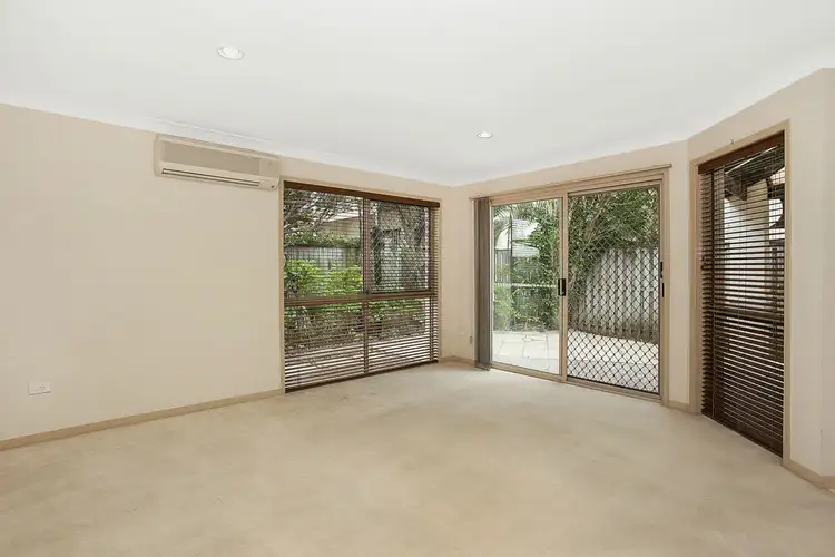 Sixth view of Homely villa listing, 2/17 Miami Shore Parade, Miami QLD 4220