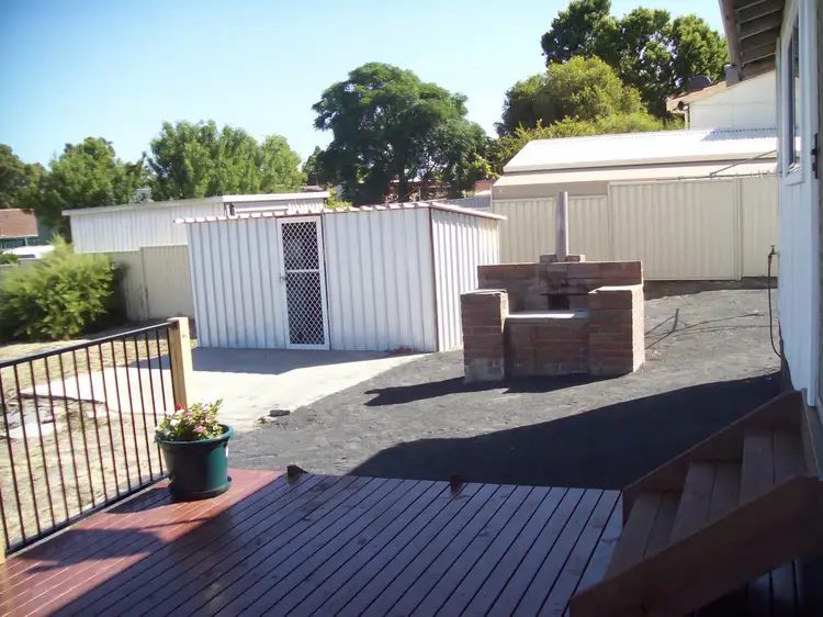 12 Bessell Crescent, Collie WA 6225