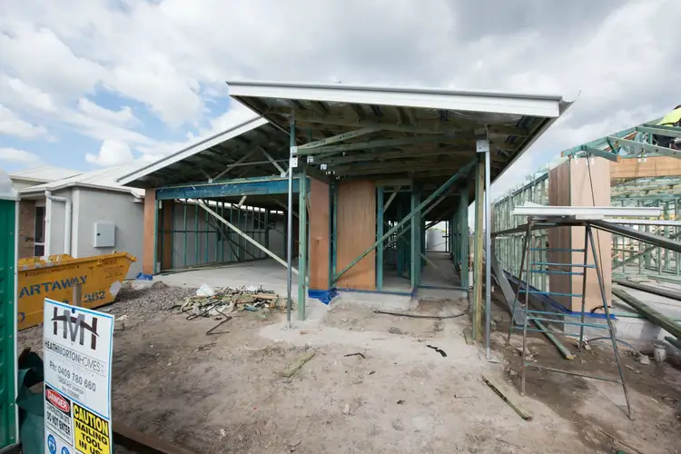 9 PEARL Crescent, Caloundra West QLD 4551