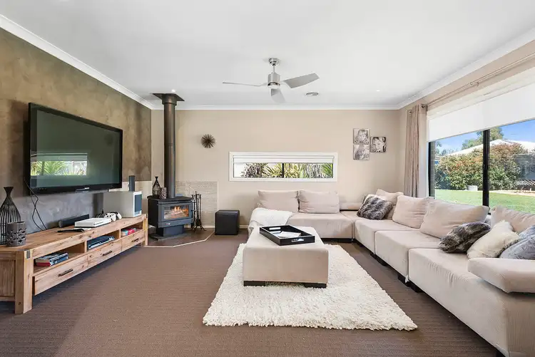 Seventh view of Homely house listing, 5 Valley Court, Gisborne VIC 3437