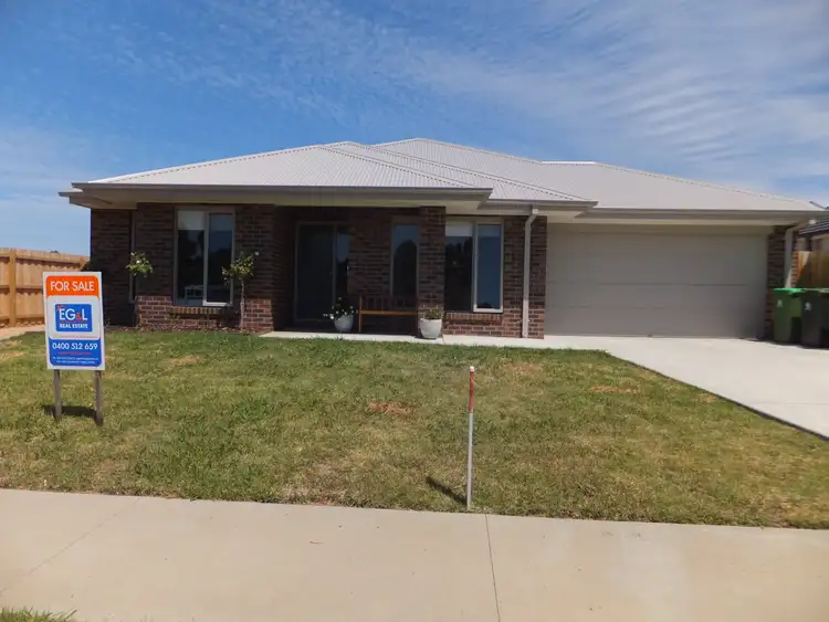 37 Len Cook Drive, Bairnsdale VIC 3875