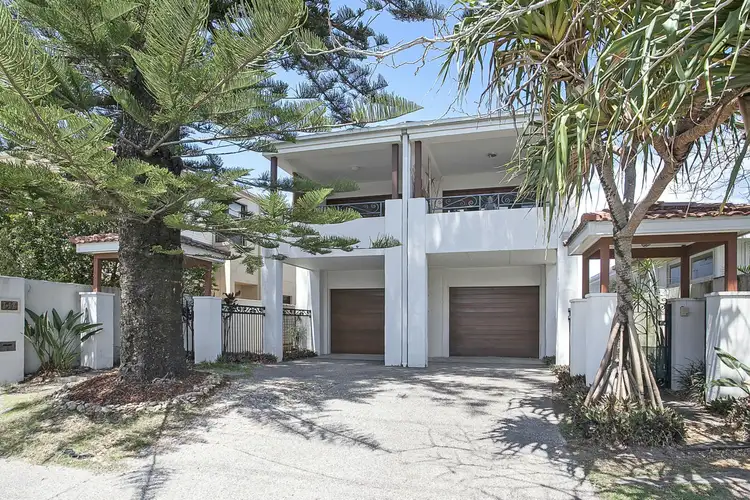 1/14 Miami Shore Parade, Miami QLD 4220