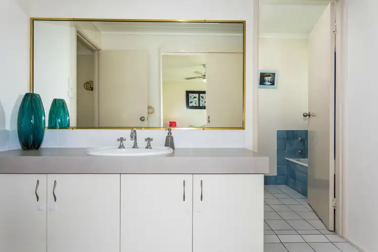 Seventh view of Homely house listing, 9 Ballandra Court, Mermaid Waters QLD 4218