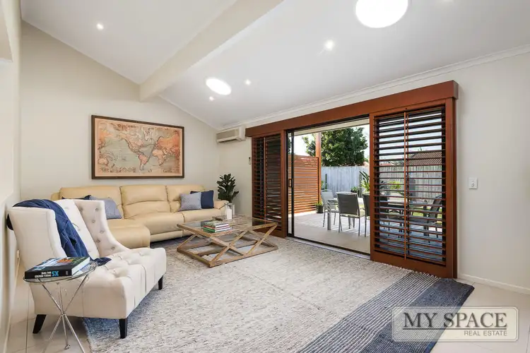 Sixth view of Homely house listing, 17 Barnard St, Carindale QLD 4152