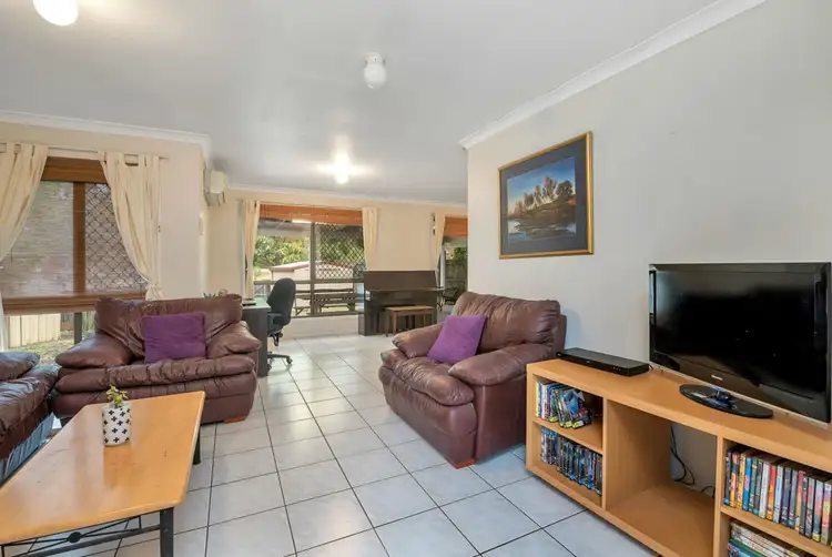 Third view of Homely house listing, 9 Considen Place, Bellbowrie QLD 4070
