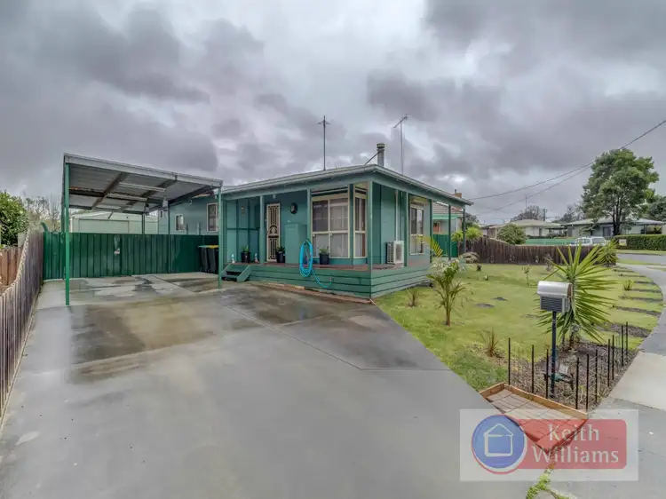 11 Anderson Avenue, Yallourn North VIC 3825