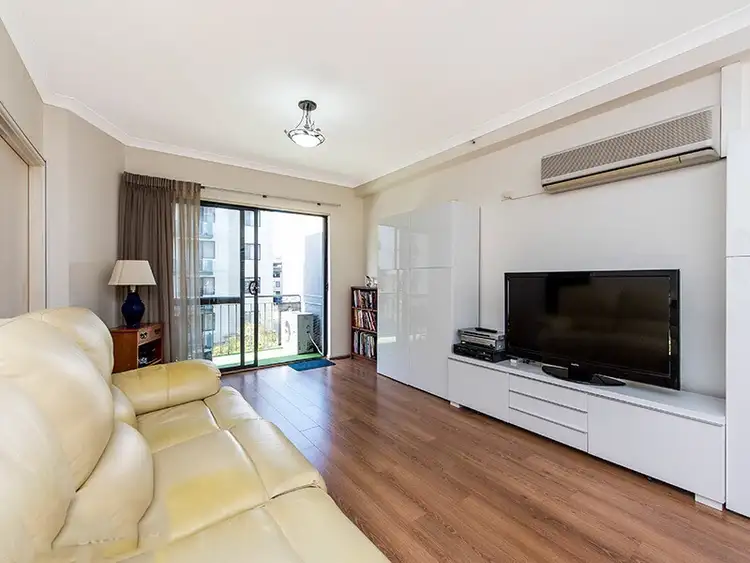 Sixth view of Homely apartment listing, 3/193 Hay St, East Perth WA 6004