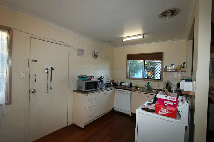 Third view of Homely house listing, 8 Garoona Grove, Slacks Creek QLD 4127