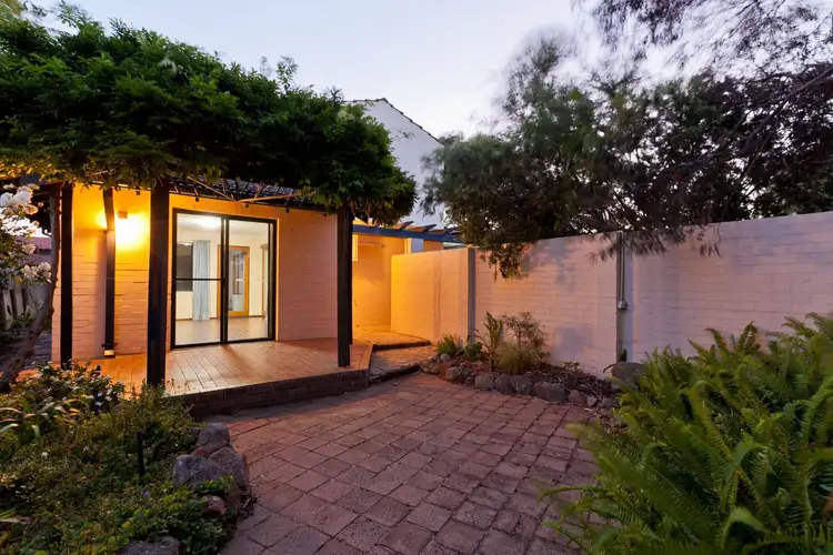 1/34 Fraser Street, East Fremantle WA 6158