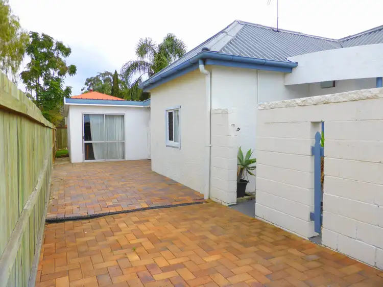 Third view of Homely house listing, 31 Elizabeth Avenue, Clontarf QLD 4019