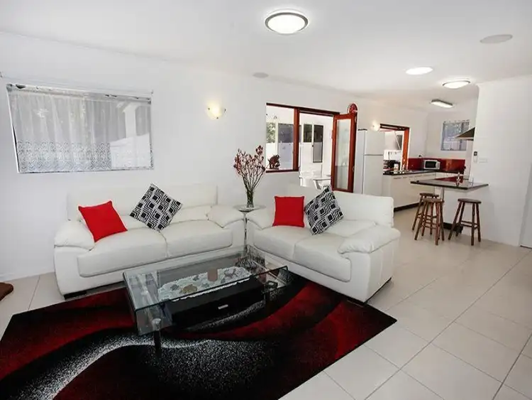 23 Elizabeth Way, Nambour QLD 4560