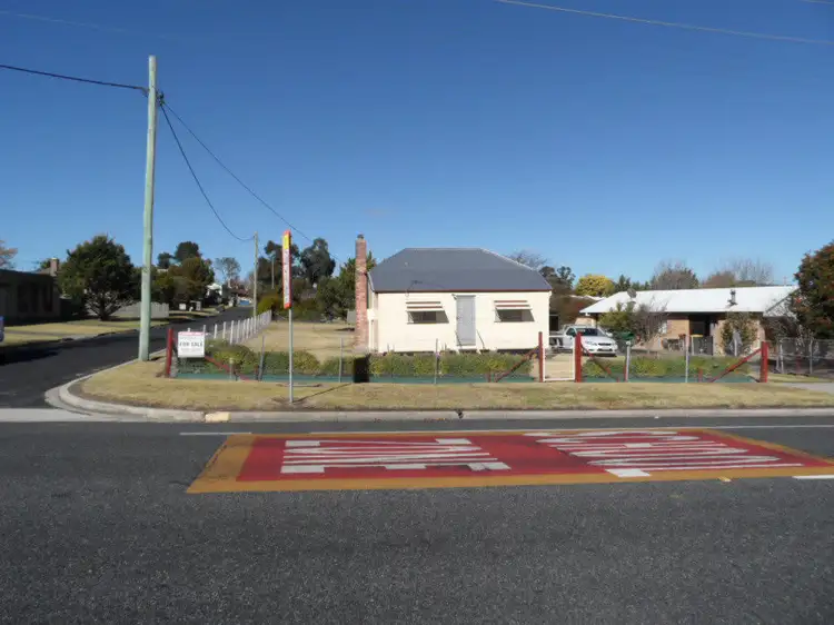 Second view of Homely house listing, 25 Connor Street, Stanthorpe QLD 4380