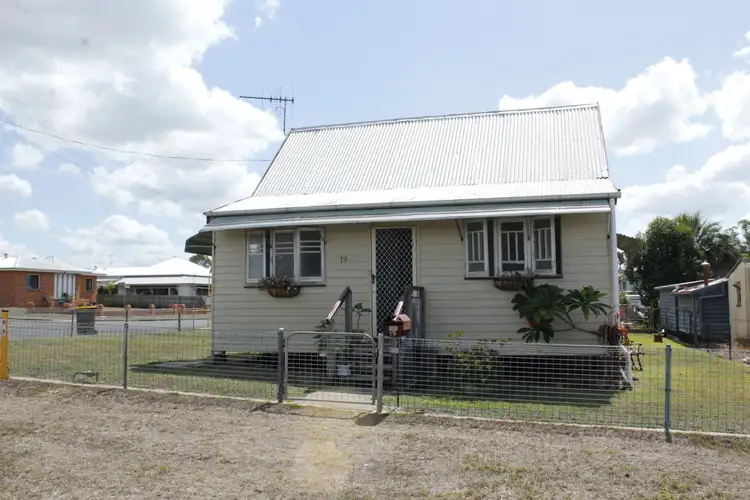 19 Howard Street, Maryborough QLD 4650