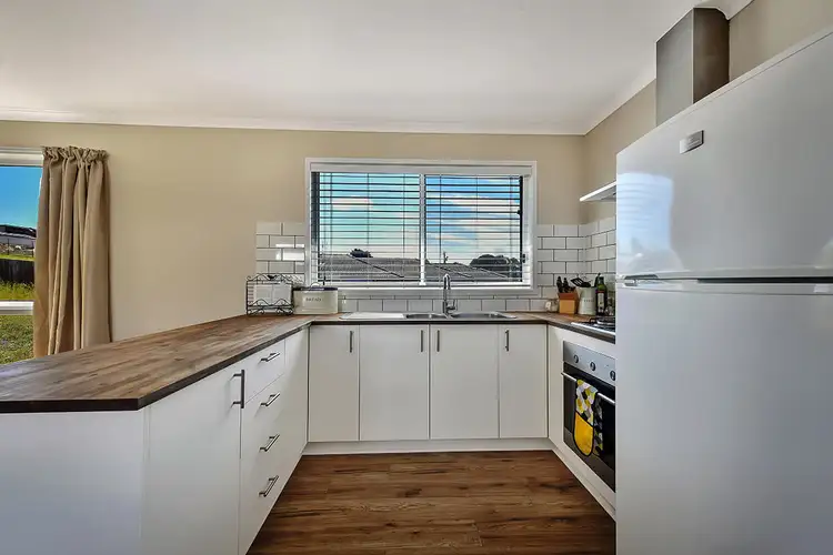 Second view of Homely house listing, 32 Albatross Road, Kalimna VIC 3909