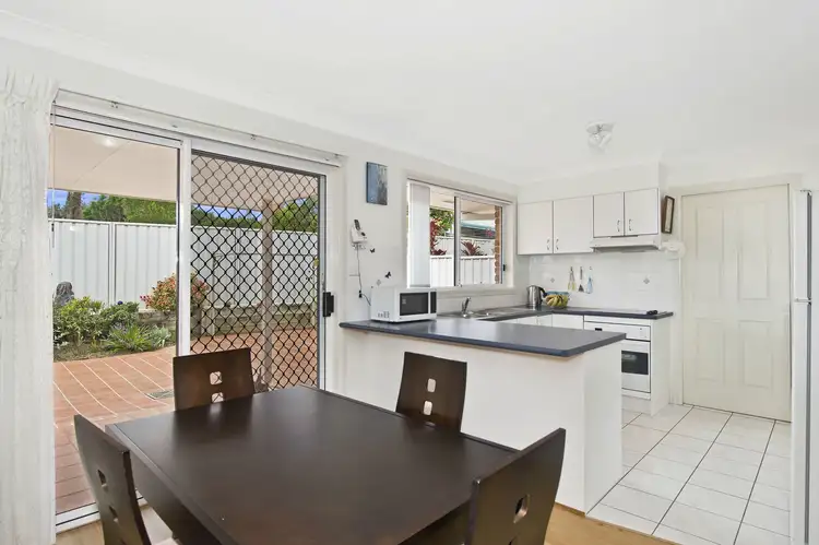 Fourth view of Homely villa listing, 2/7 Greenmeadows Drive, Port Macquarie NSW 2444