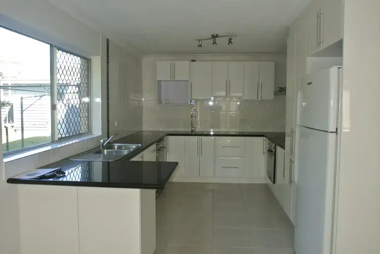 1/414 Oxley Ave, Redcliffe QLD 4020