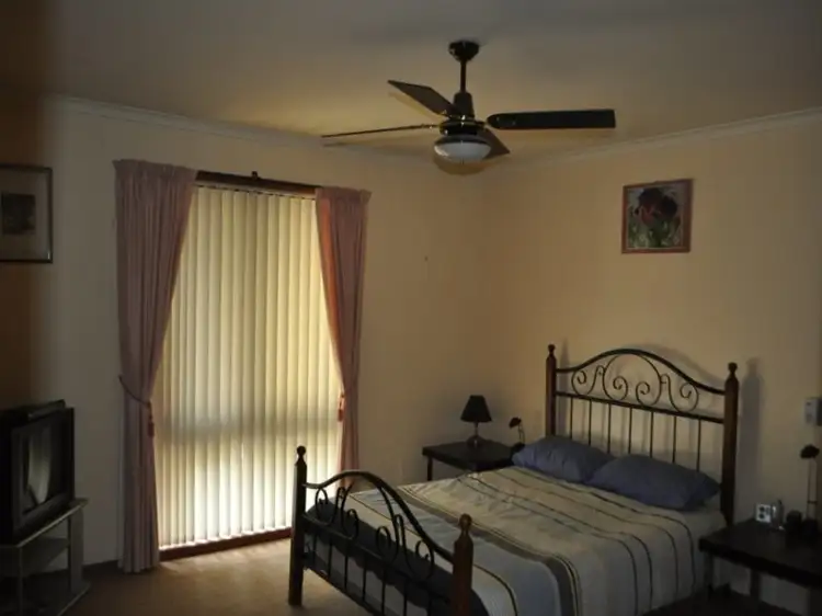 Seventh view of Homely house listing, 70 Townsend Street, Howlong NSW 2643