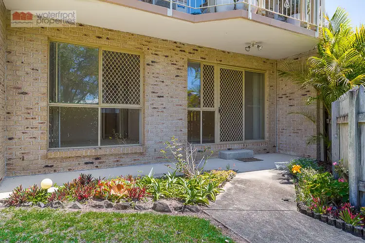 Second view of Homely unit listing, 2/11 Murphy Street, Scarborough QLD 4020