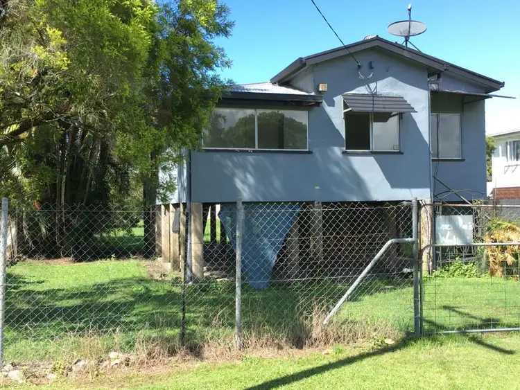 23 Trower Street, Tully QLD 4854