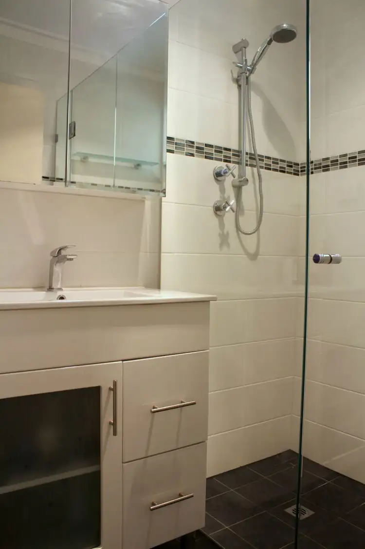 Sixth view of Homely house listing, 18 Boona Court, Karawara WA 6152