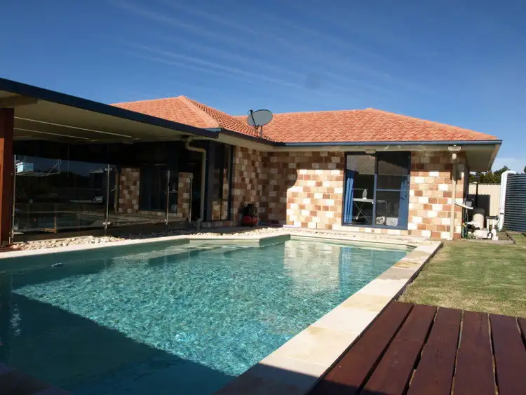 7 NASSAU Place, Jacobs Well QLD 4208