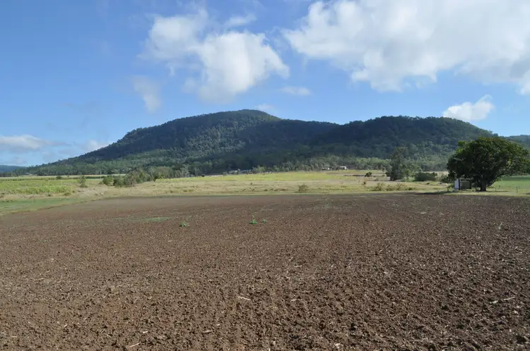 Lot 4 Devereux Creek Road, Devereux Creek QLD 4753