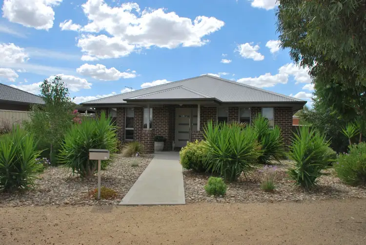 14 Bisogni Drive, Cobram VIC 3644