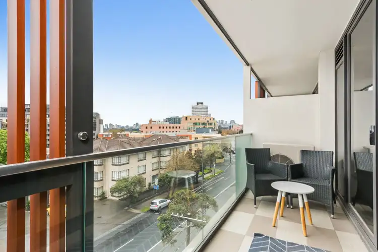 3-5 St Kilda Road