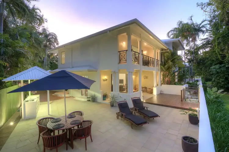 6/15 Andrews Close 'Plantation House', Port Douglas QLD 4877