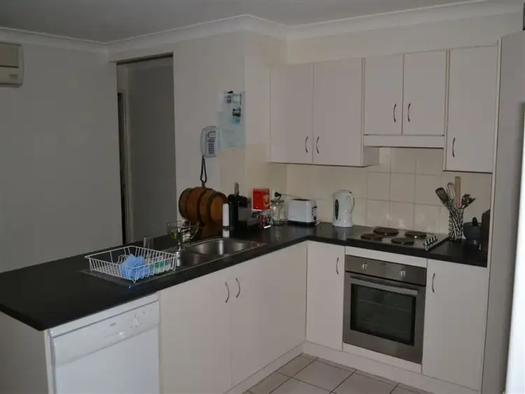 Second view of Homely house listing, 7 Isabel Court, Gracemere QLD 4702