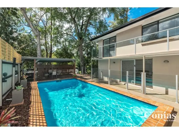 8 Furlong Street, Indooroopilly QLD 4068