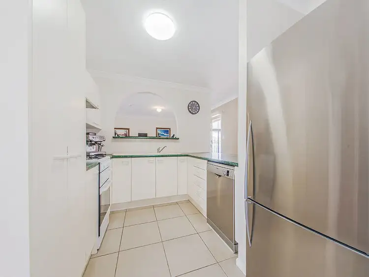 Fifth view of Homely house listing, 2 Macleay Crescent, Tingalpa QLD 4173