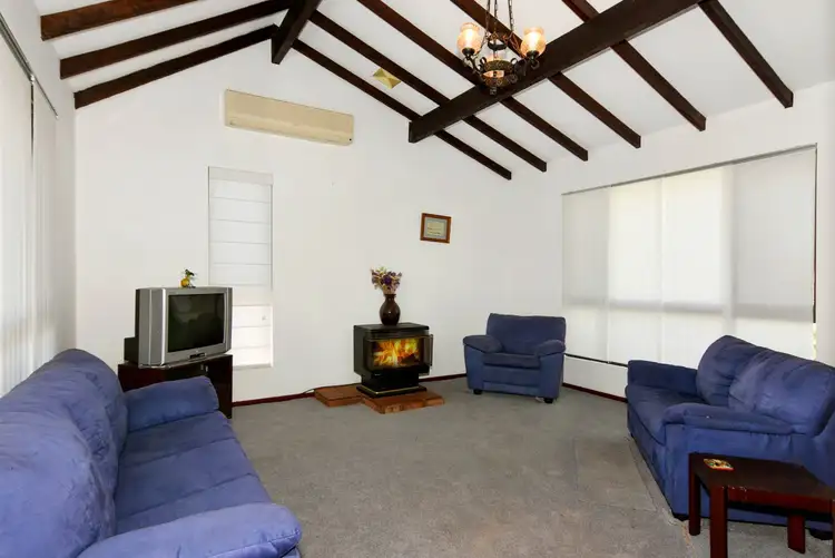 Fifth view of Homely house listing, 7 Lewis Place, Withers WA 6230