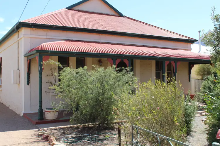 4 Balmoral Road, Port Pirie SA 5540