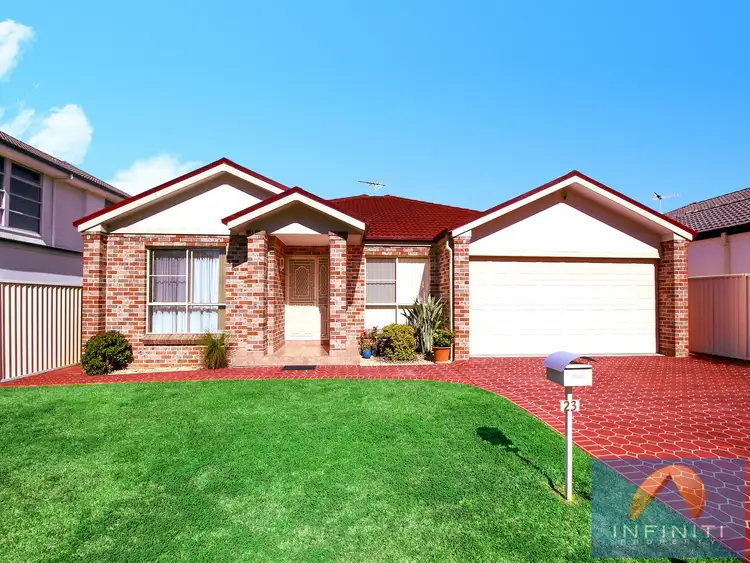 23 Dalton Place, Fairfield West NSW 2165