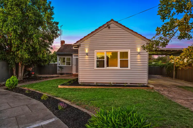 4 Rosemont Crescent, Kennington VIC 3550