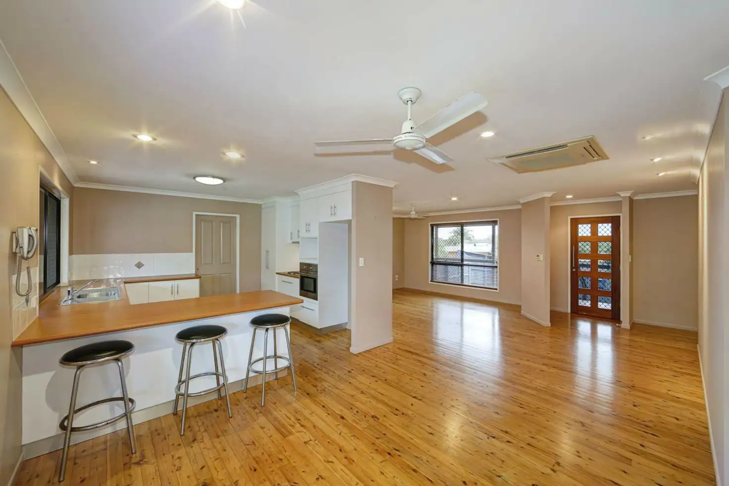 Main view of Homely house listing, 7 Monique Avenue, Avoca QLD 4670