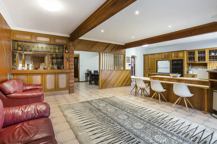 Fourth view of Homely house listing, 2 Karen Court, Avondale Heights VIC 3034