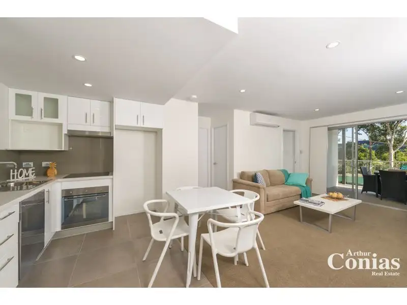 Main view of Homely unit listing, 2/29 Ortive Street, Yeronga QLD 4104