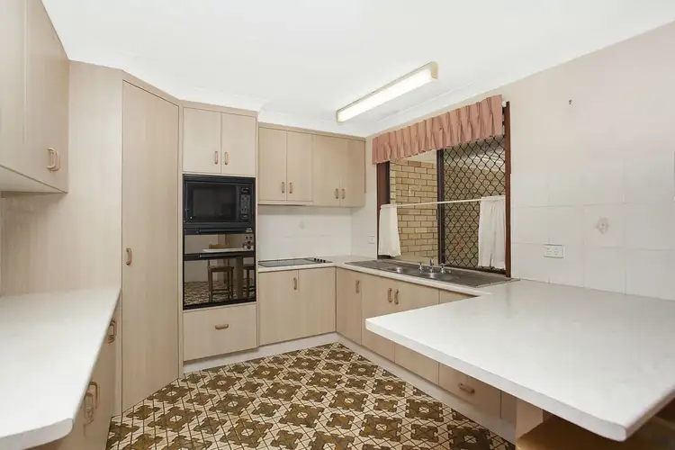 Sixth view of Homely house listing, 8 Myrtle Court, Palm Beach QLD 4221
