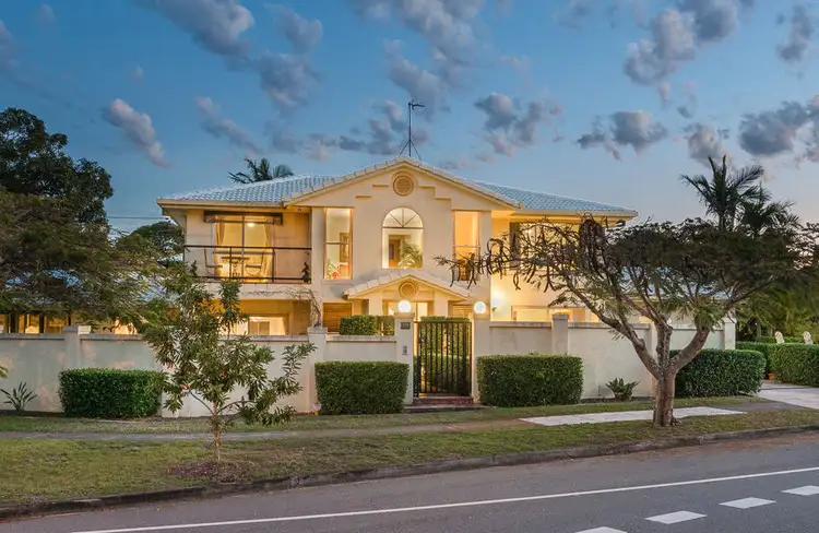 138 Paradise Parade, Paradise Point QLD 4216