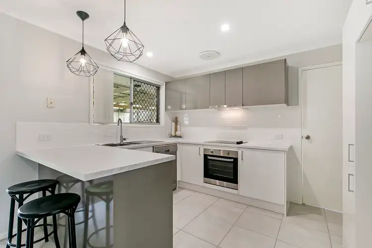 30 Dangar Street, Belmont QLD 4153