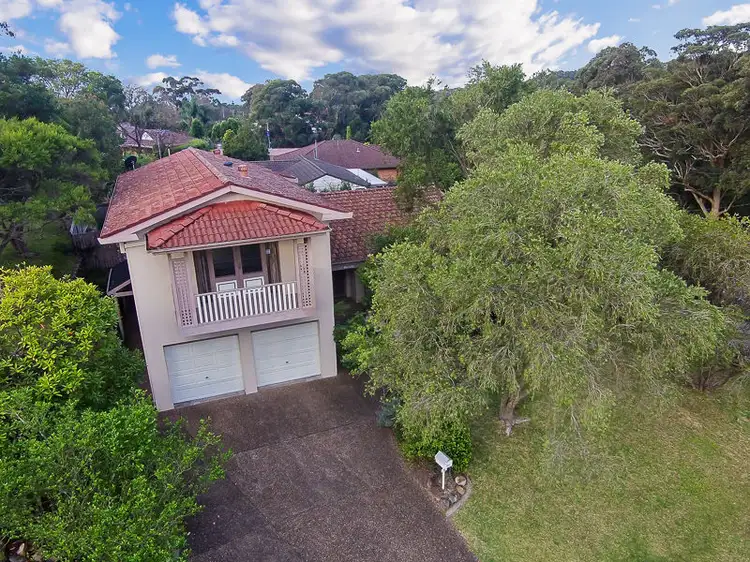 Second view of Homely house listing, 2 Highland Close, Charlestown NSW 2290