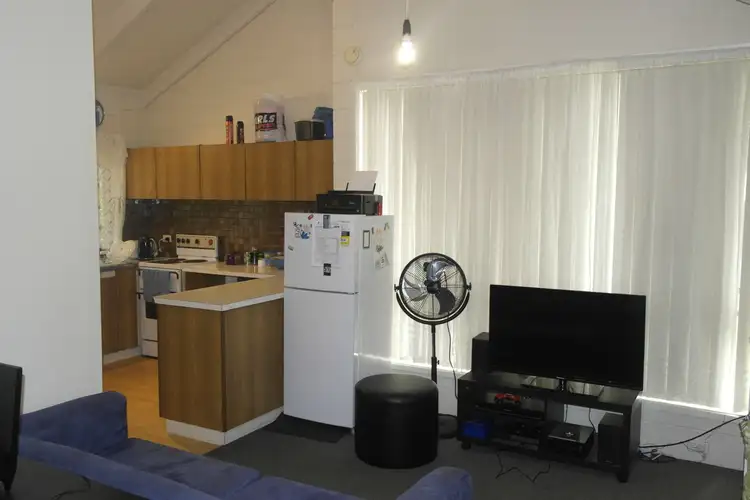 Second view of Homely unit listing, 9 Wigg Close, Traralgon VIC 3844