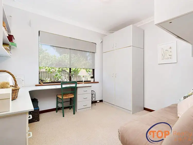 Sixth view of Homely house listing, 59 Burren Gate, Willetton WA 6155