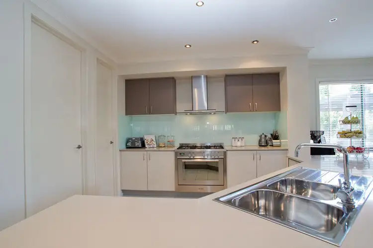 Third view of Homely house listing, 7 Tununga Circuit, Kangaroo Flat VIC 3555