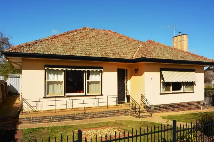 5 Grant Street, Stawell VIC 3380